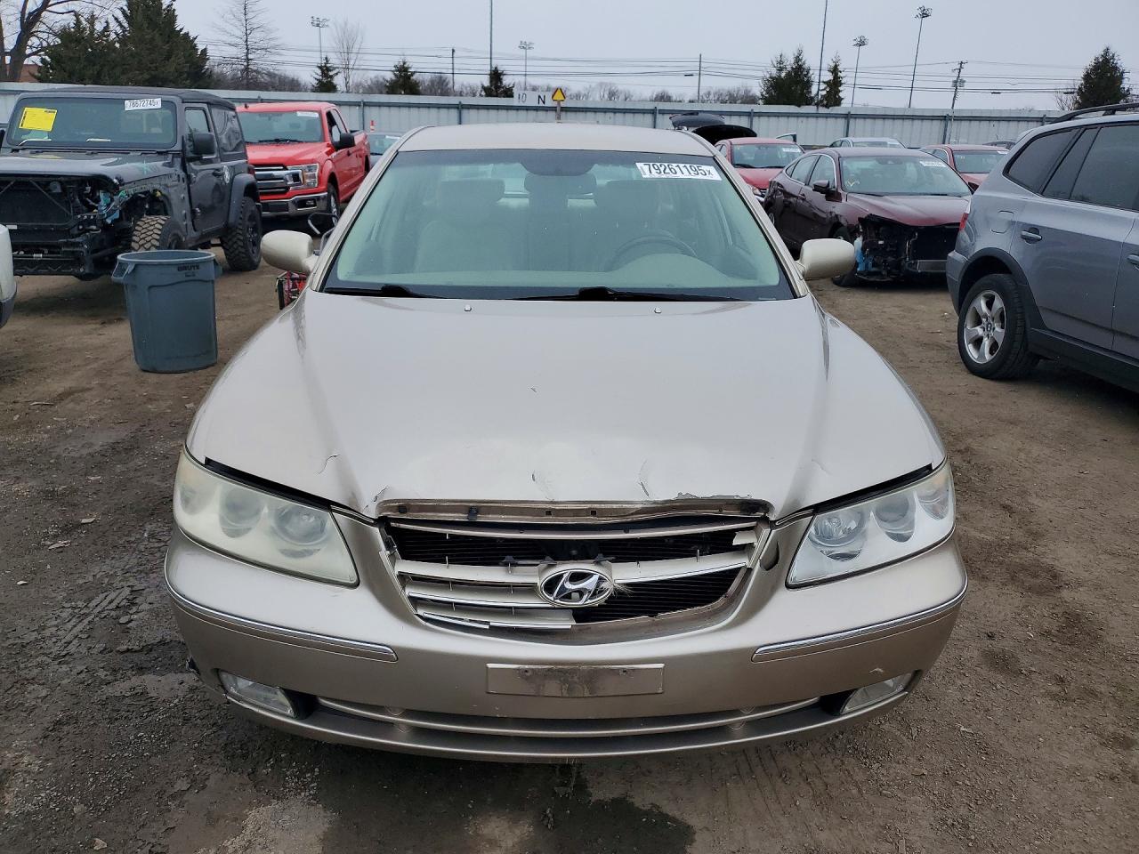 Hyundai Azera Se