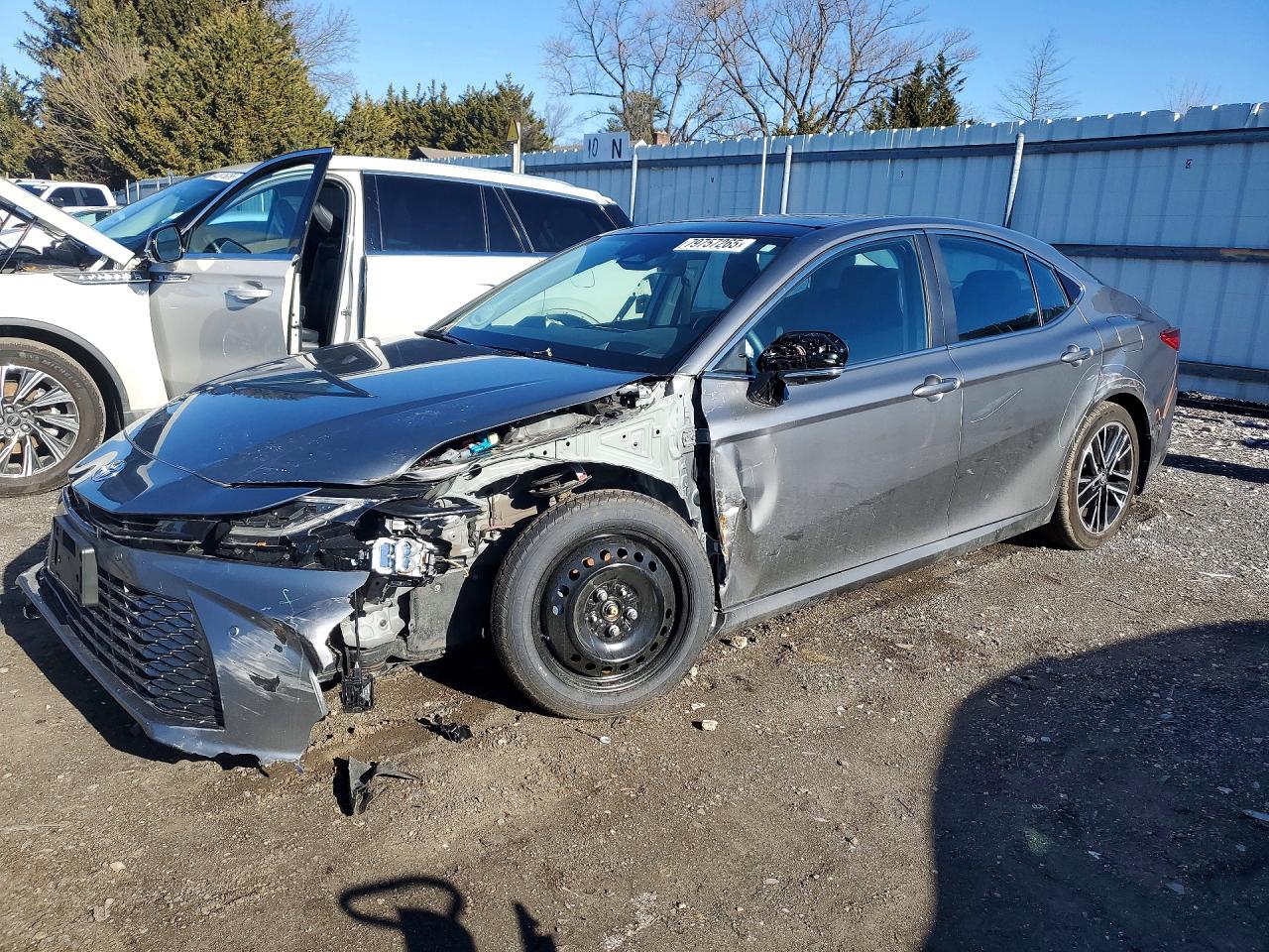 Salvage Toyota Camry Image