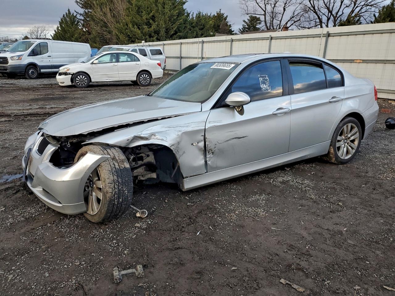 Salvage BMW 3 Series Image