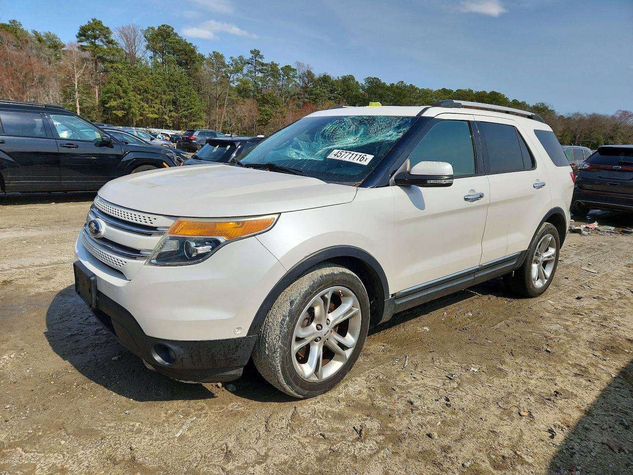 Salvage Ford Explorer Image