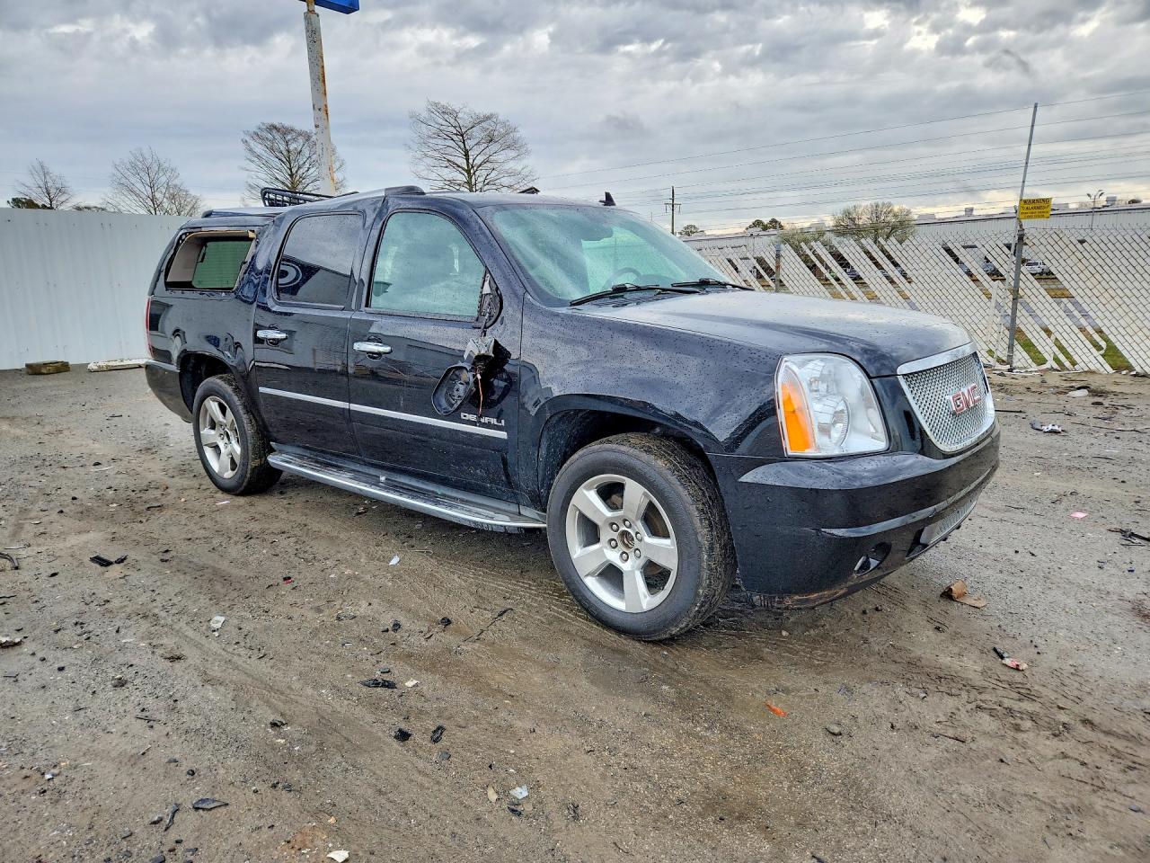 GMC Yukon Denali