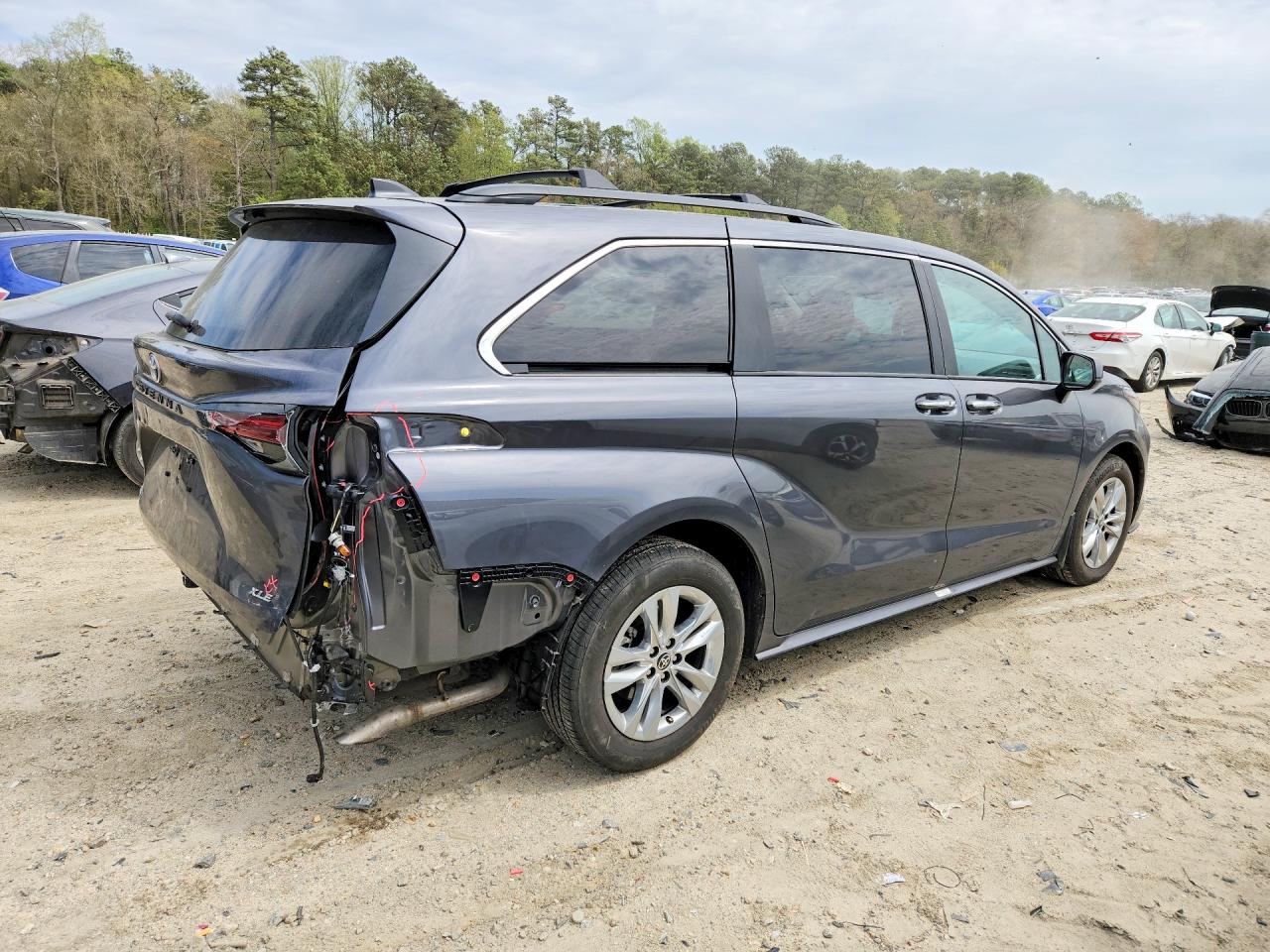 Toyota Sienna Xle 7-passenger