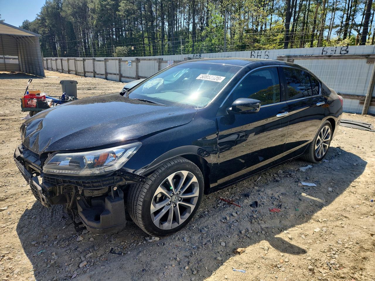 Salvage Honda Accord Image