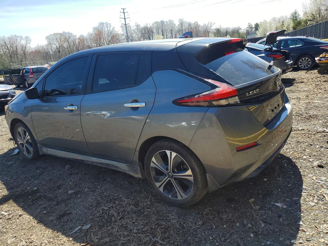 Nissan LEAF Sv Plus
