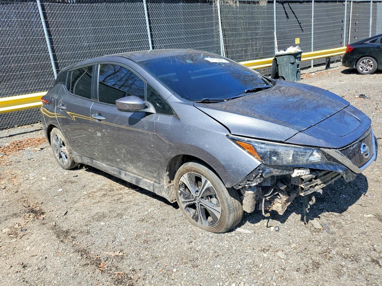 Nissan LEAF Sv Plus