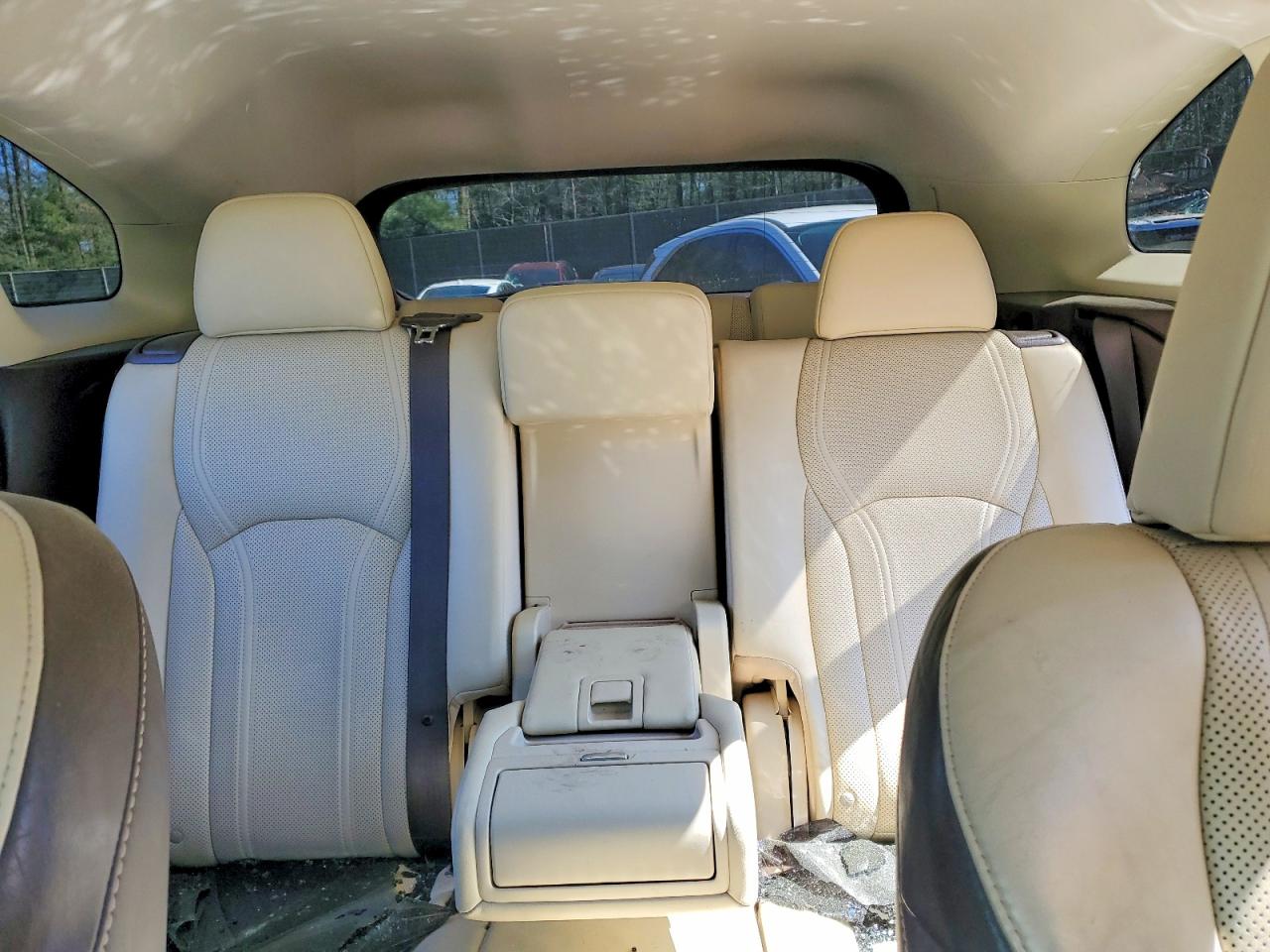 Lexus RX Base