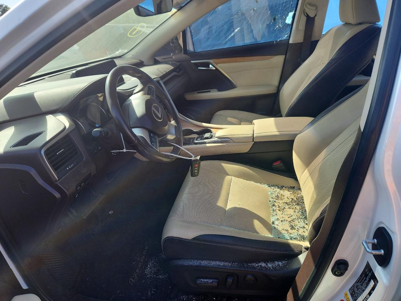 Lexus RX Base