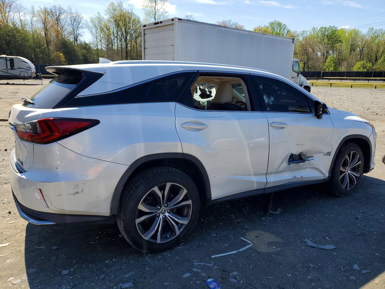 Lexus RX Base
