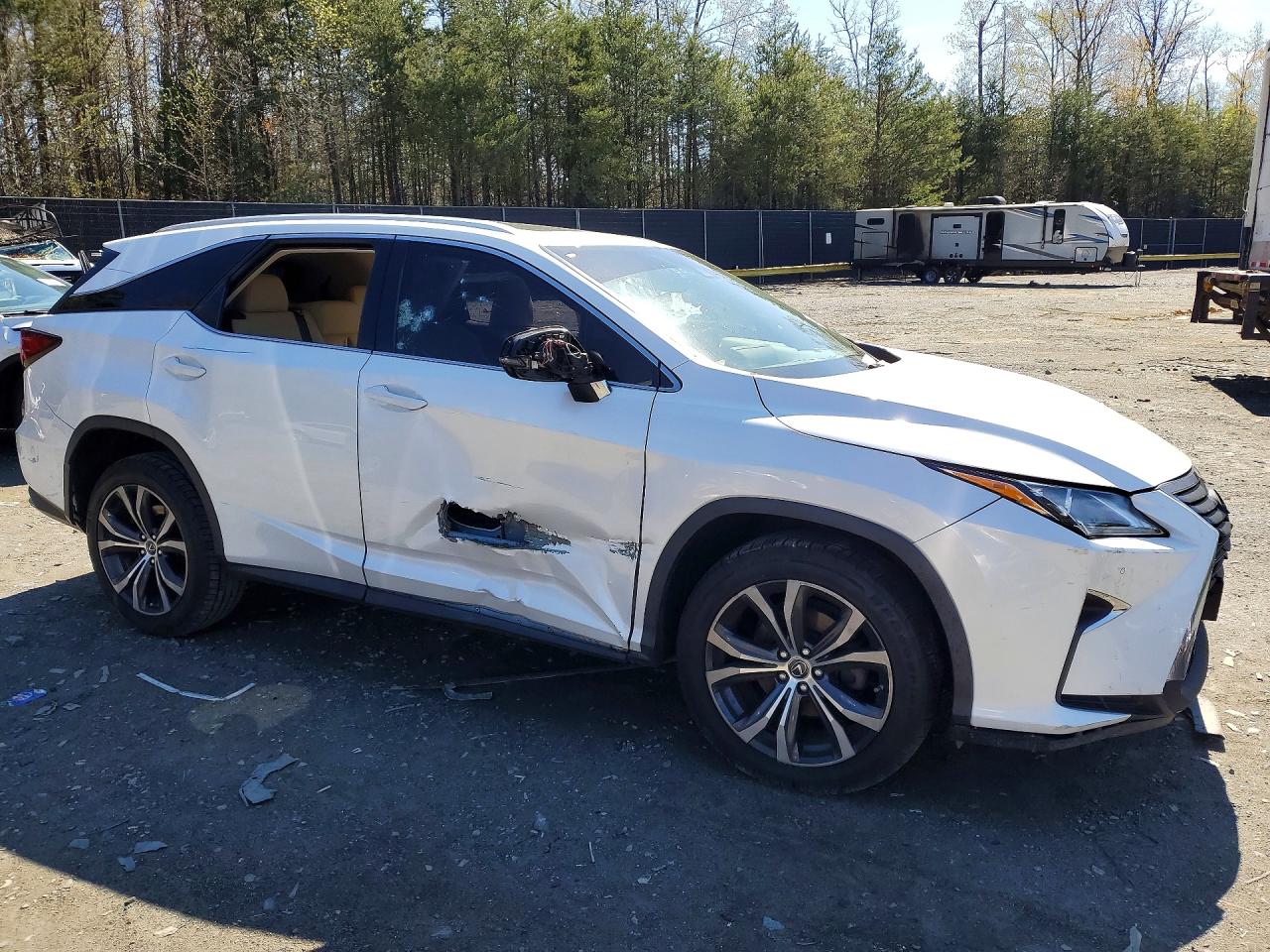 Lexus RX Base