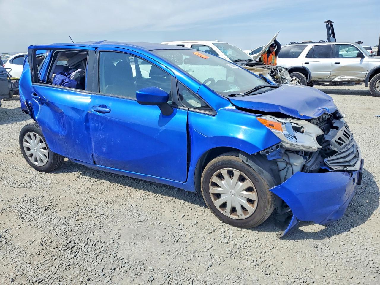 Nissan Versa Sv