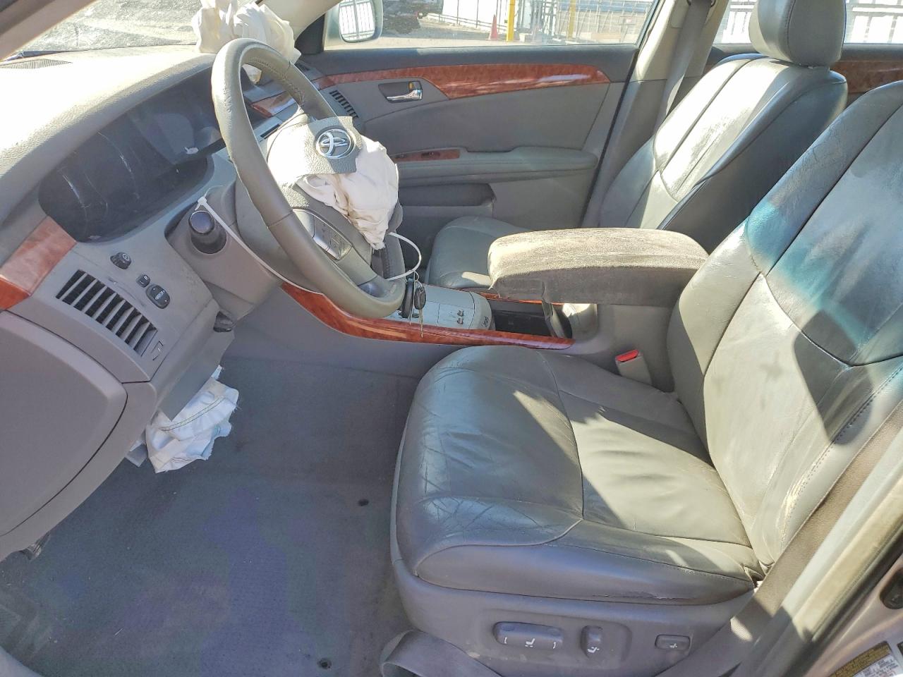 Toyota Avalon Xls