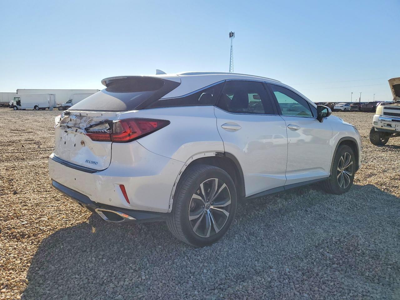 Lexus RX Base