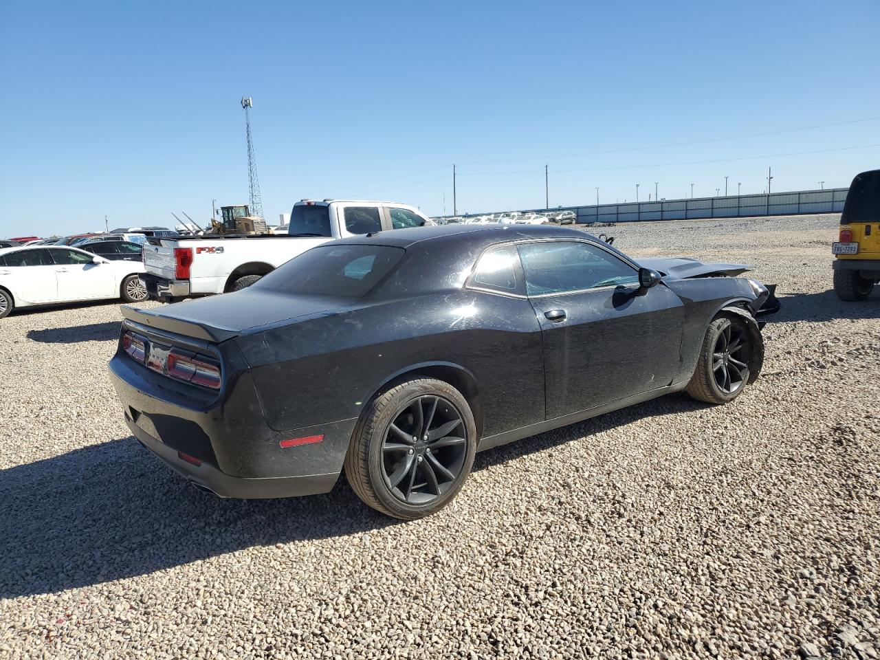 Dodge Challenger Sxt