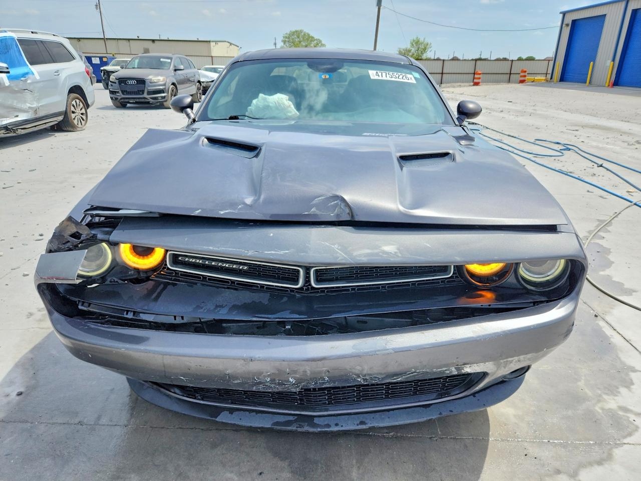 Dodge Challenger Sxt