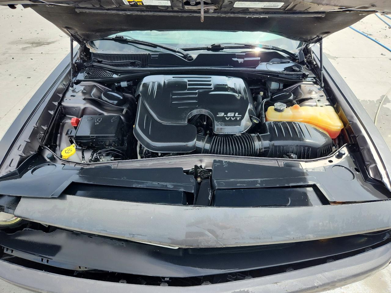 Dodge Challenger Sxt