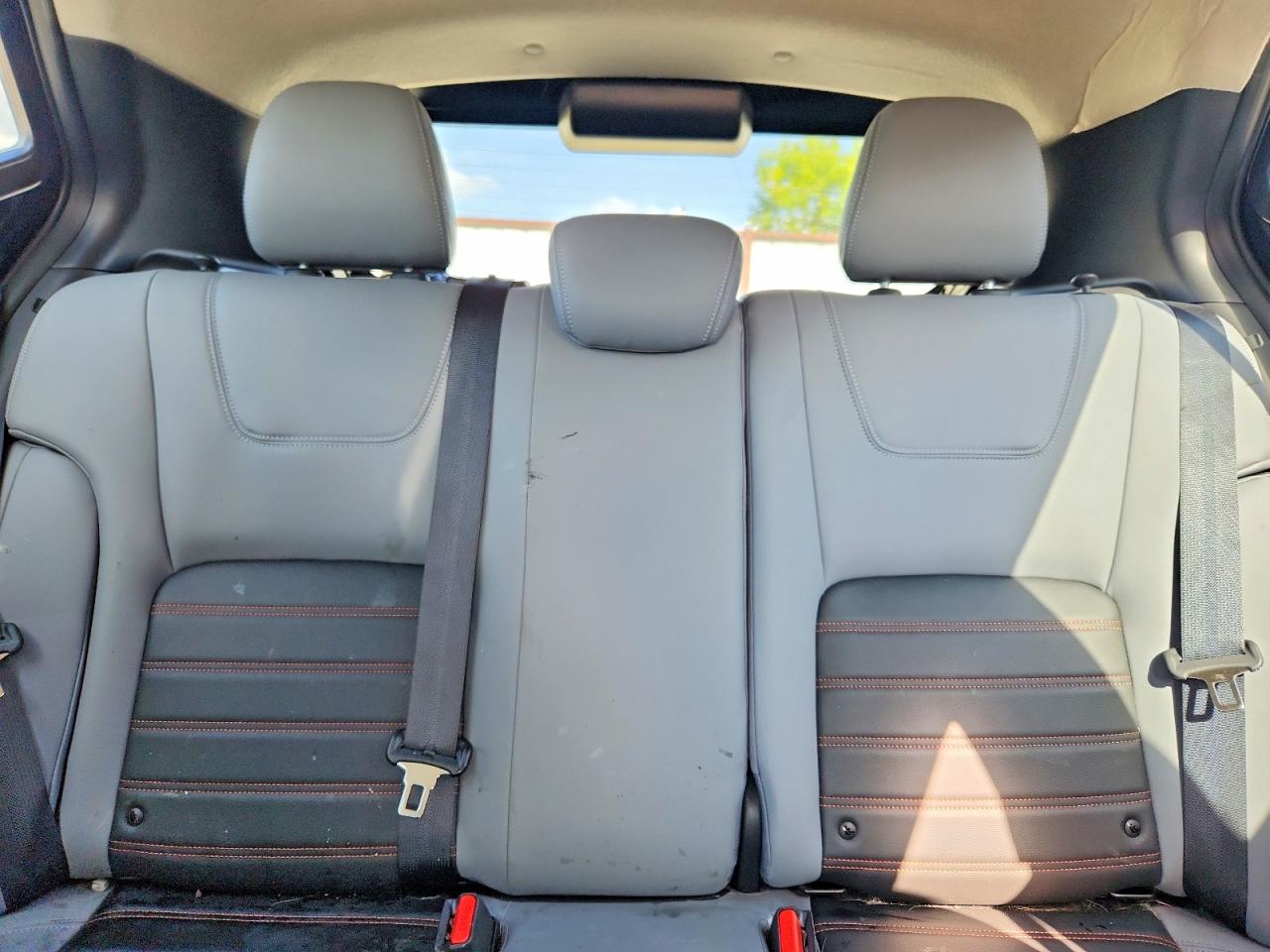 Nissan Kicks Sr