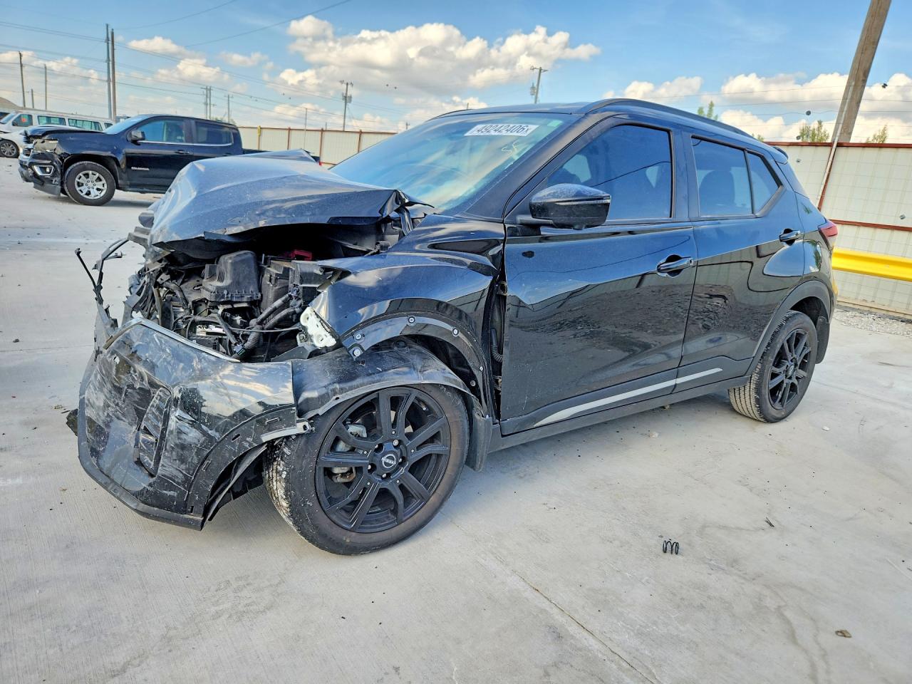 Salvage Nissan Kicks Image