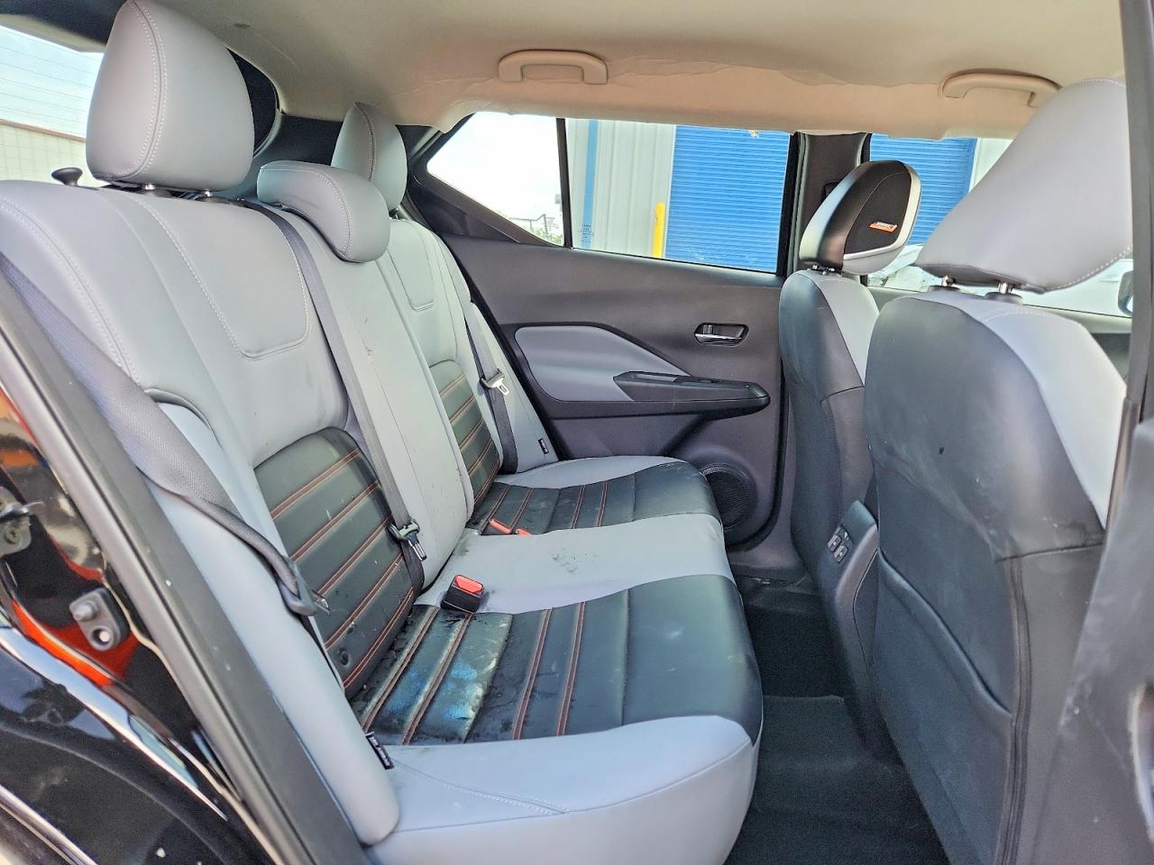 Nissan Kicks Sr