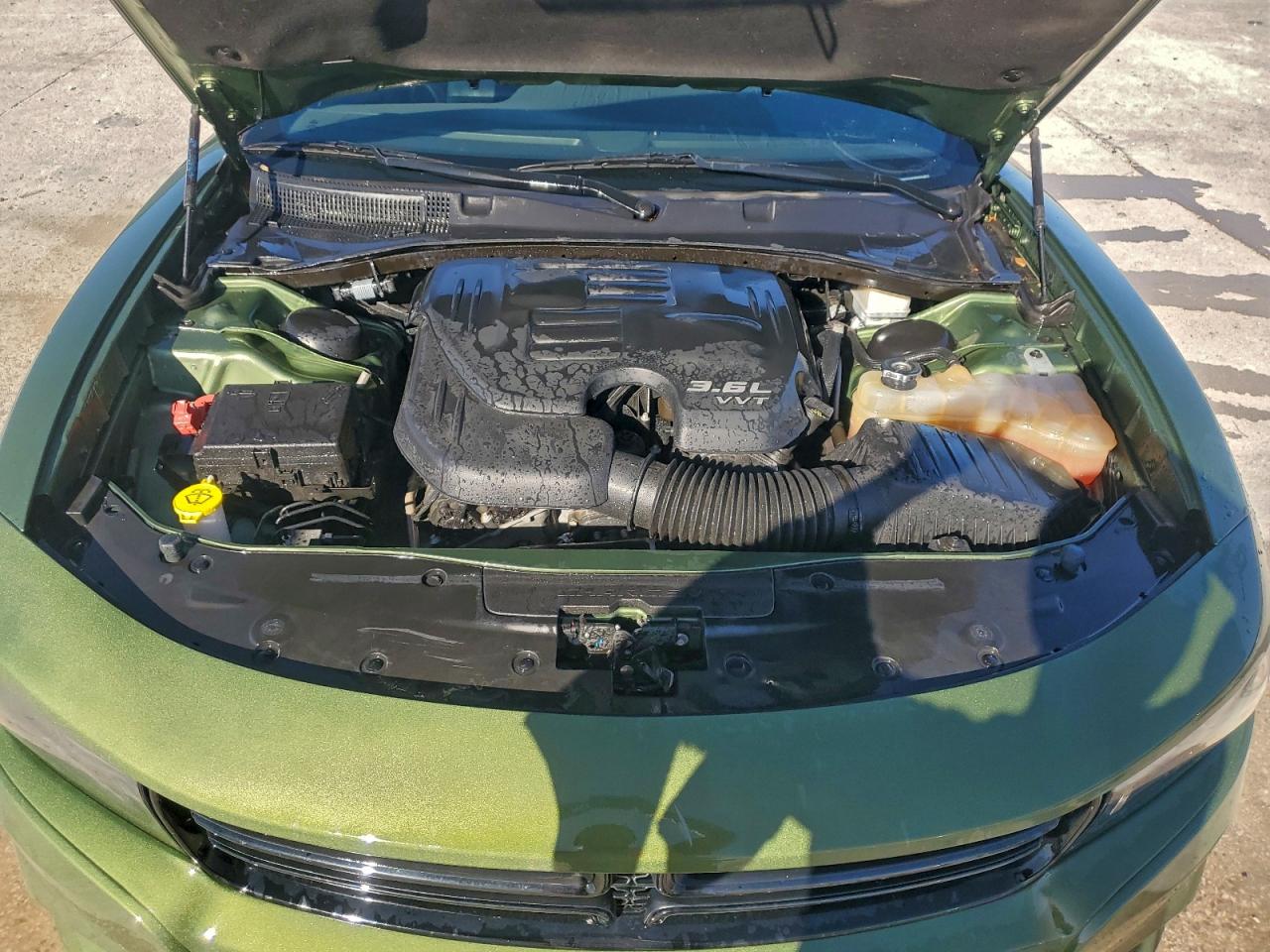 Dodge Charger Sxt