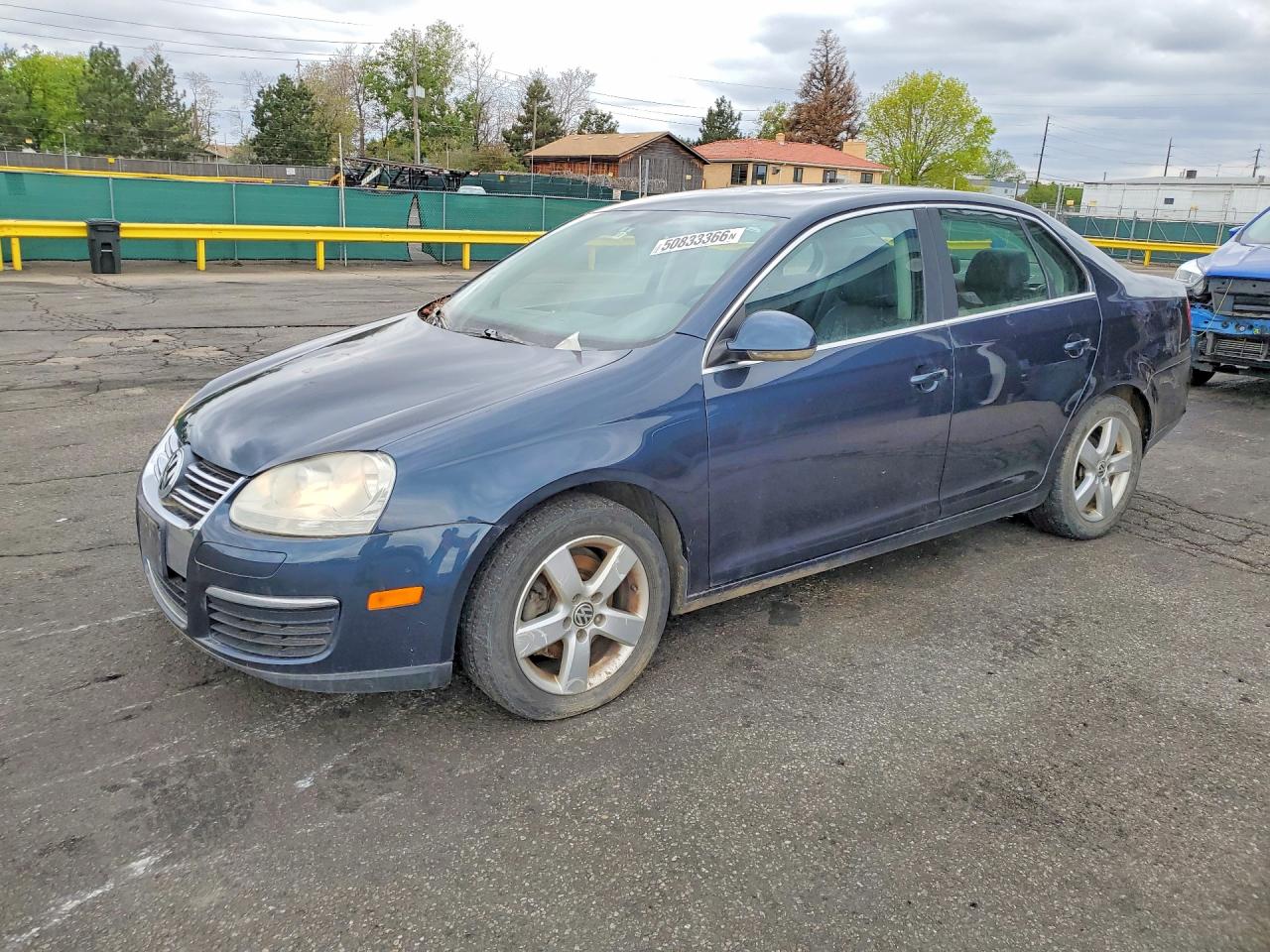 Salvage Volkswagen Jetta Image