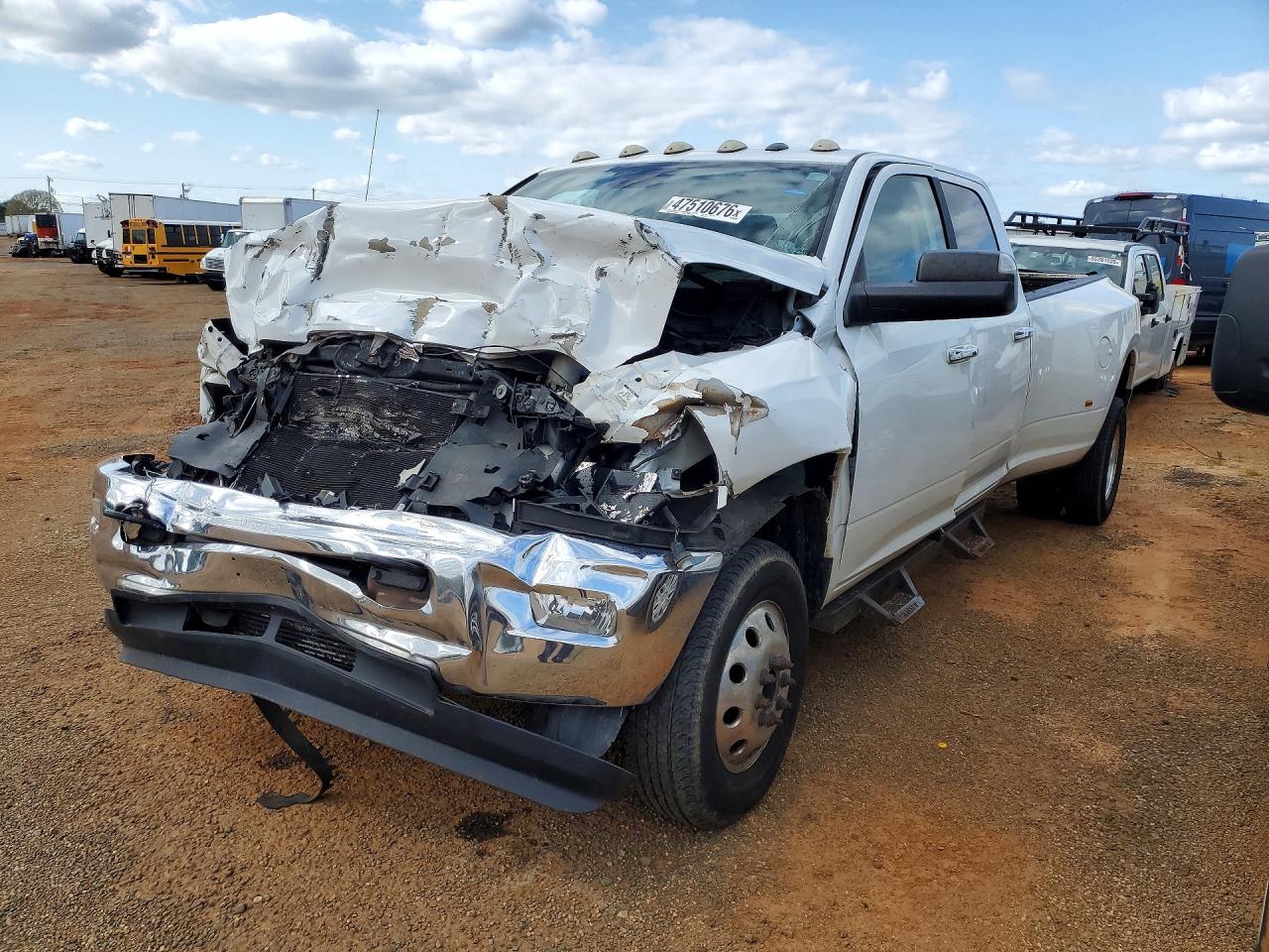 Salvage Ram 3500 Image