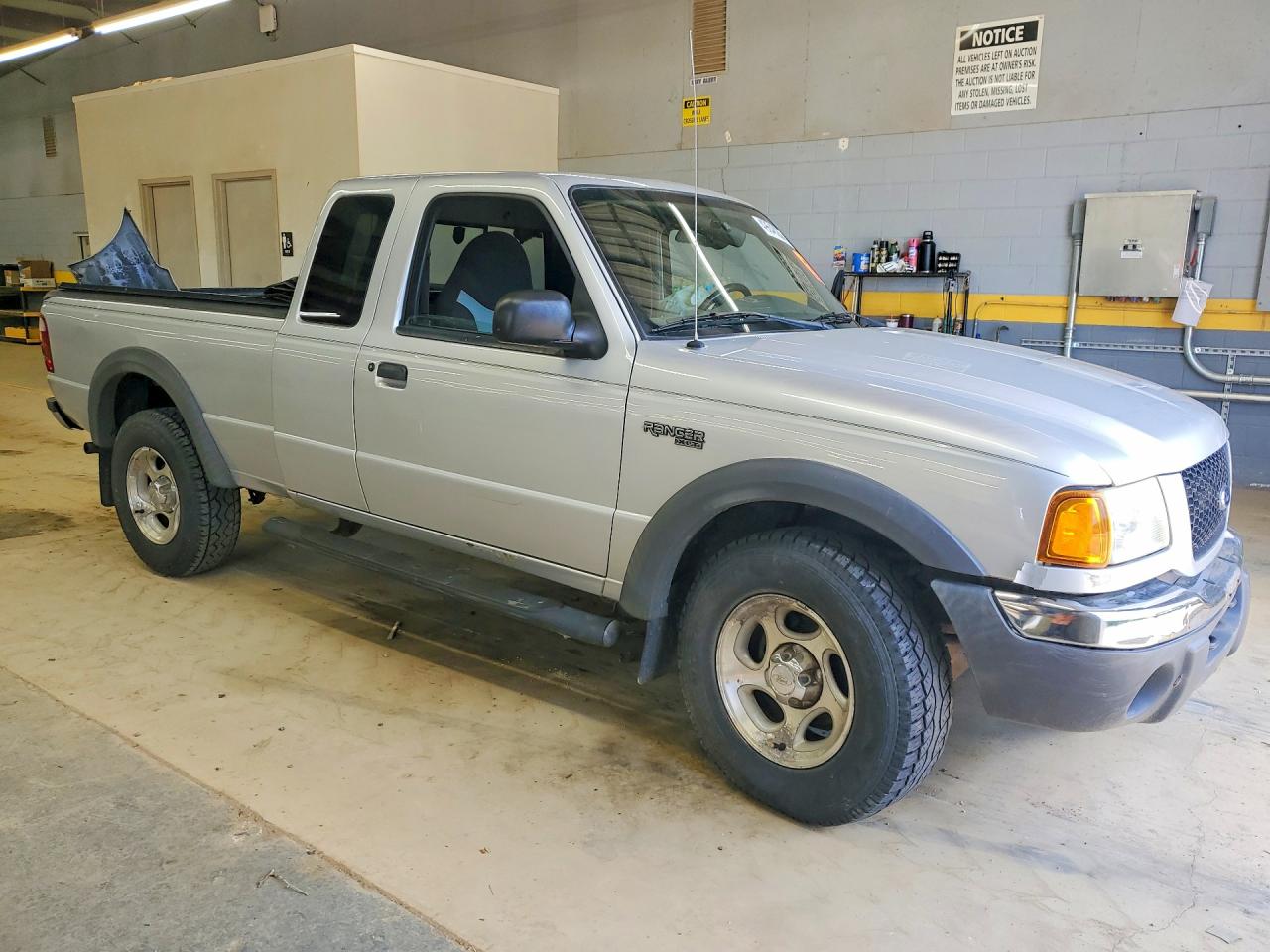 Ford Ranger Super Cab