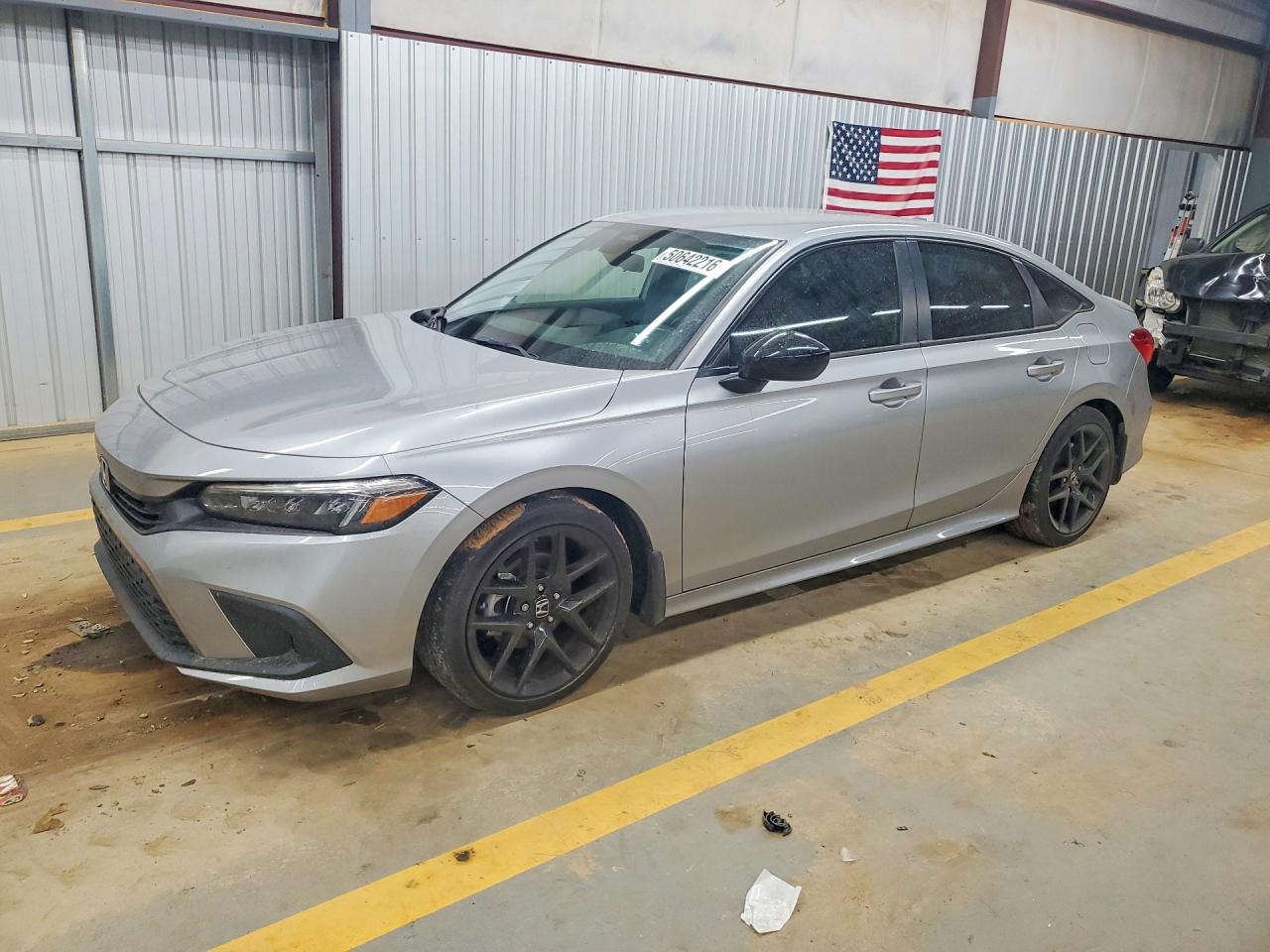 Salvage Honda Civic Image