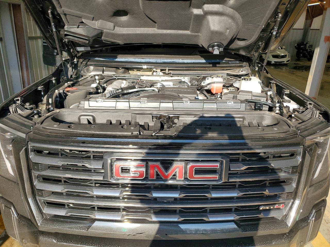 GMC Sierra K2500 At4