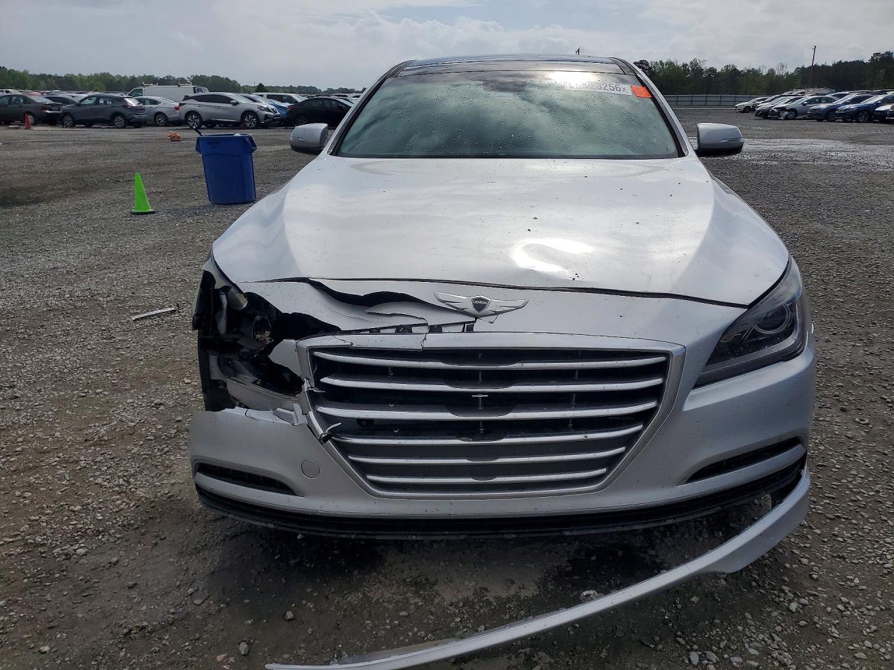 Hyundai Genesis 3.8l