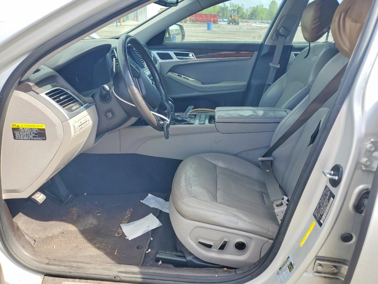 Hyundai Genesis 3.8l