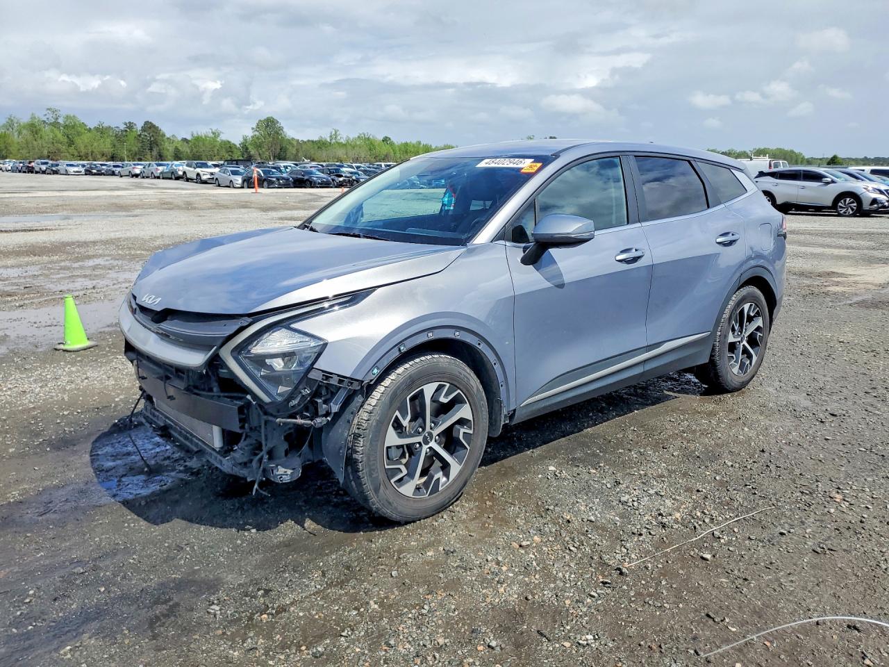 Salvage Kia Sportage Image