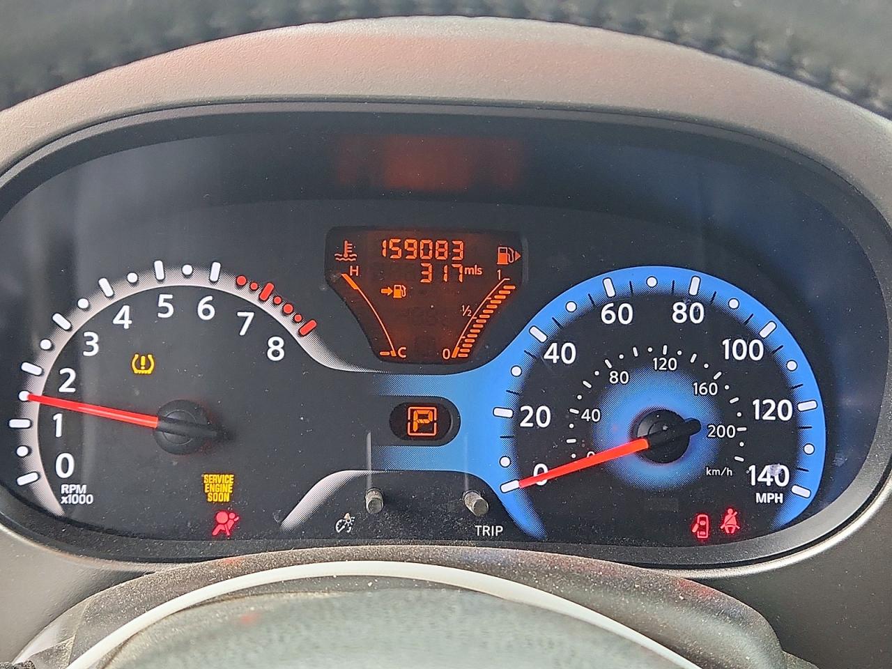 Nissan cube 1.8
