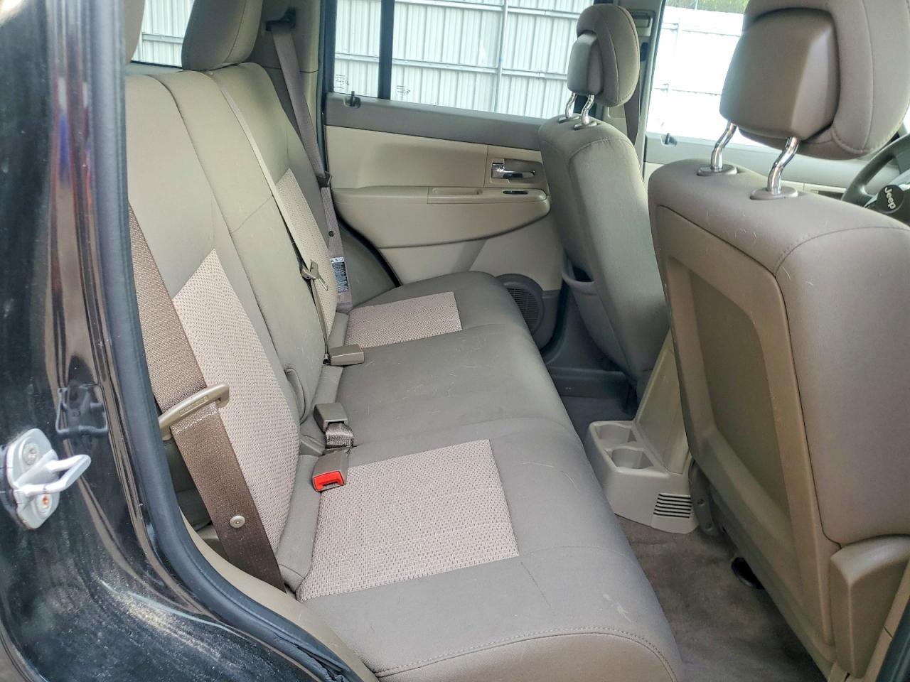 Jeep Liberty Sport