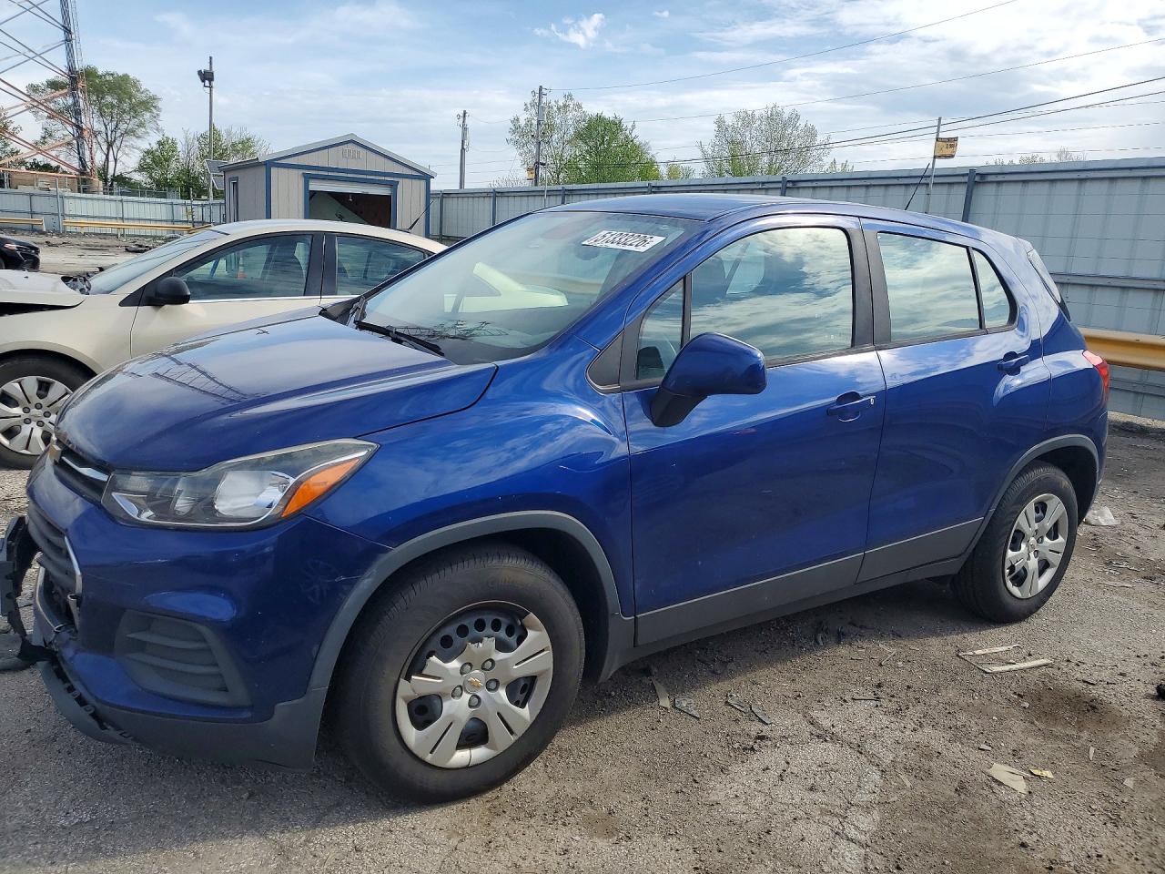 Salvage Chevrolet Trax Image