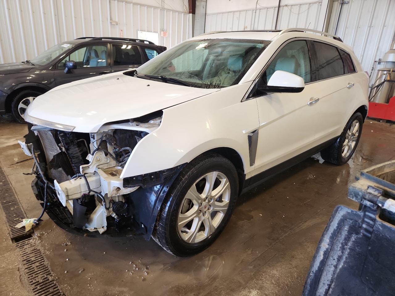 Salvage Cadillac SRX Image