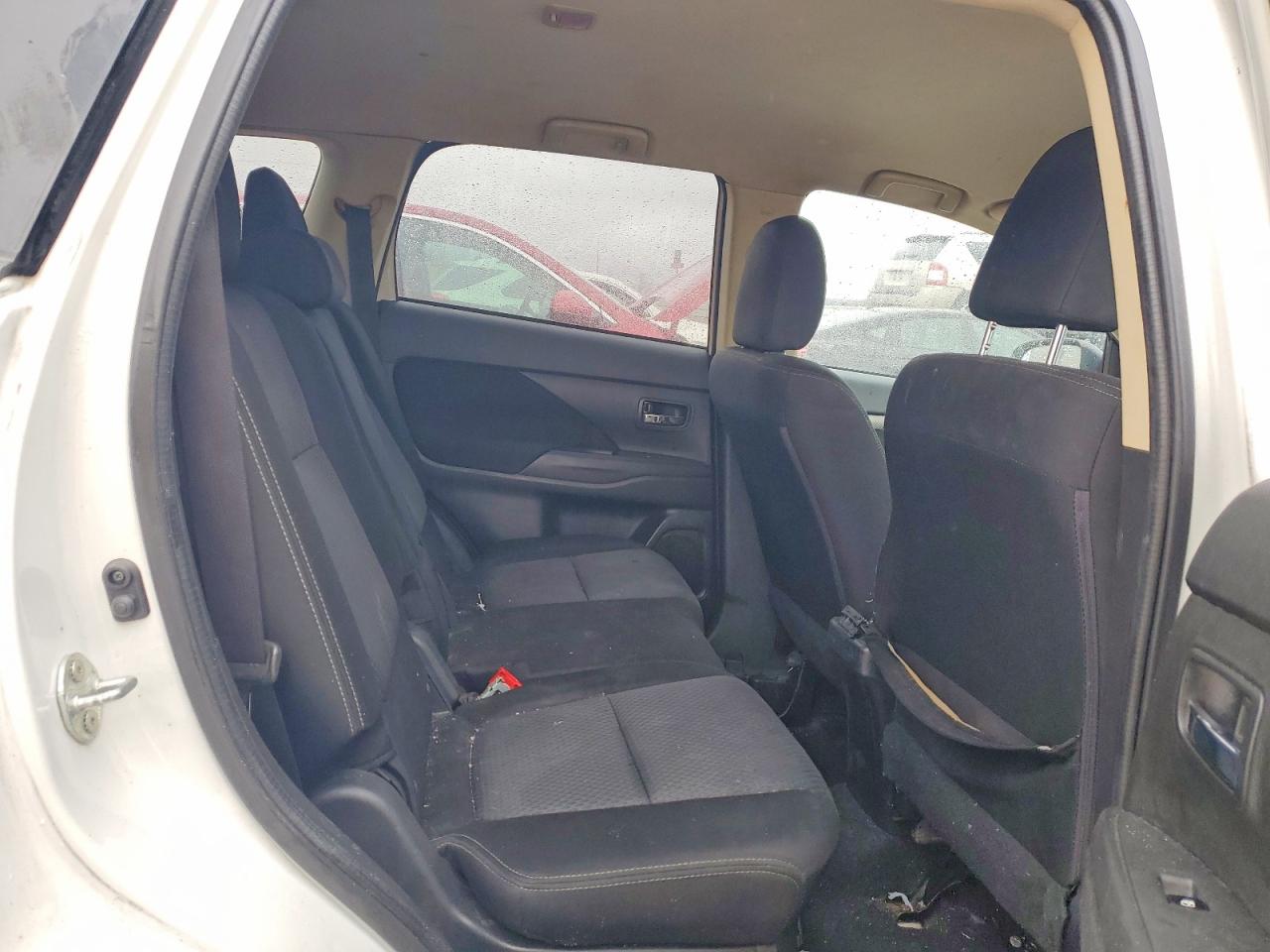 Mitsubishi Outlander Es