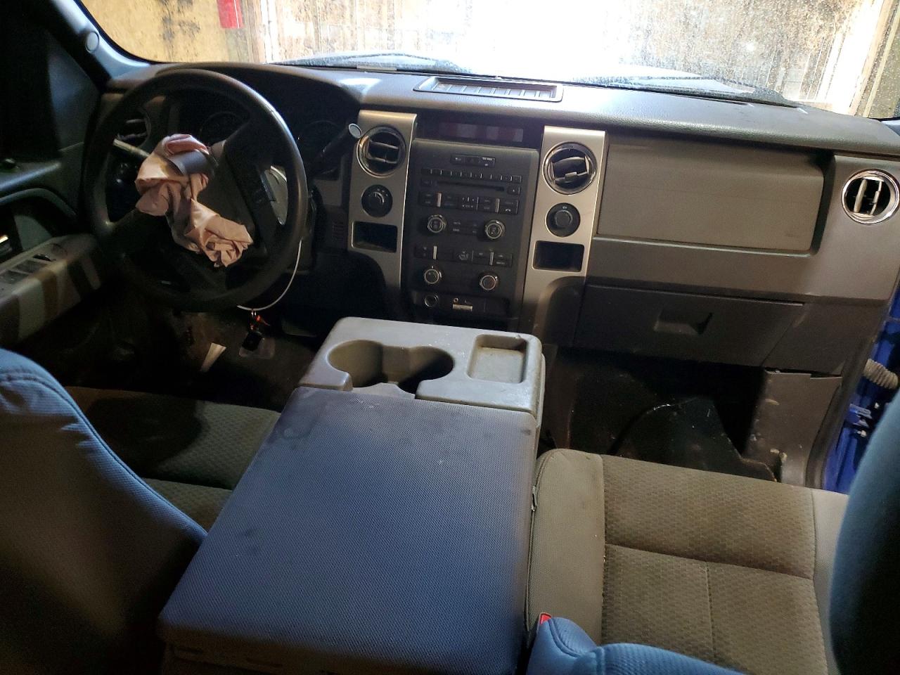 Ford F-150 Super Cab