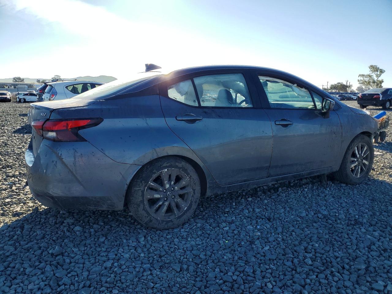 Nissan Versa Sv