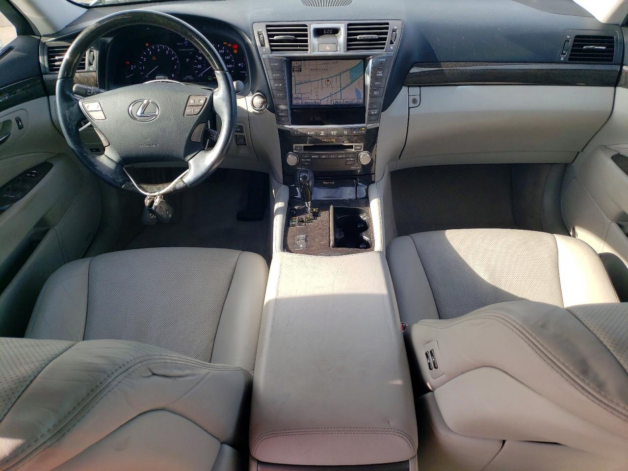 Lexus LS 460