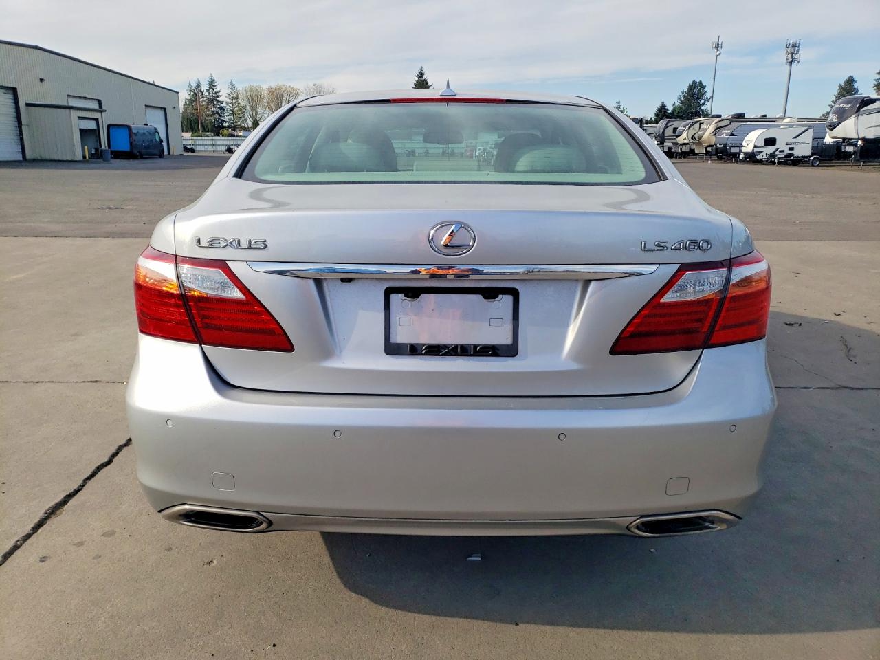Lexus LS 460