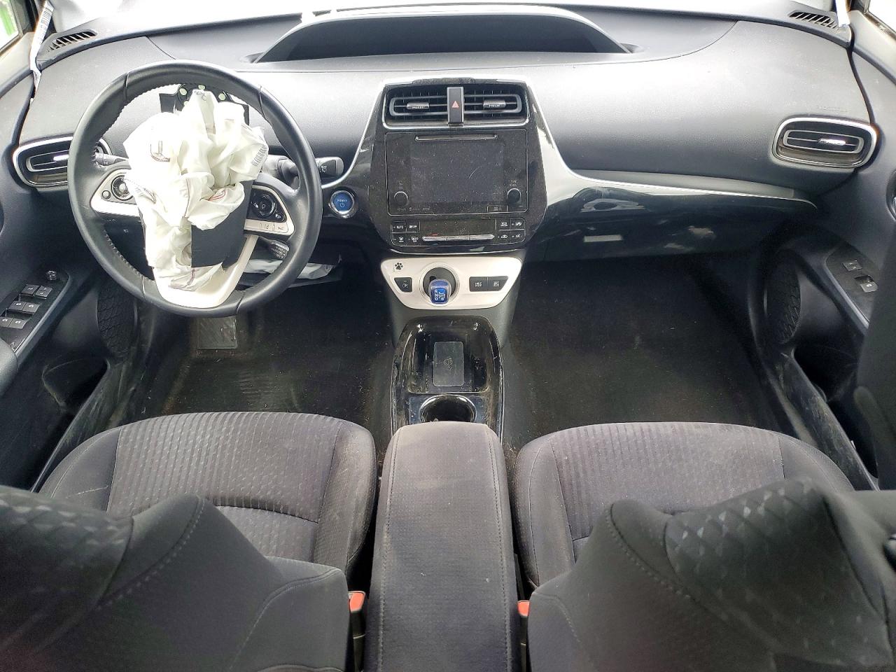 Toyota Prius Three