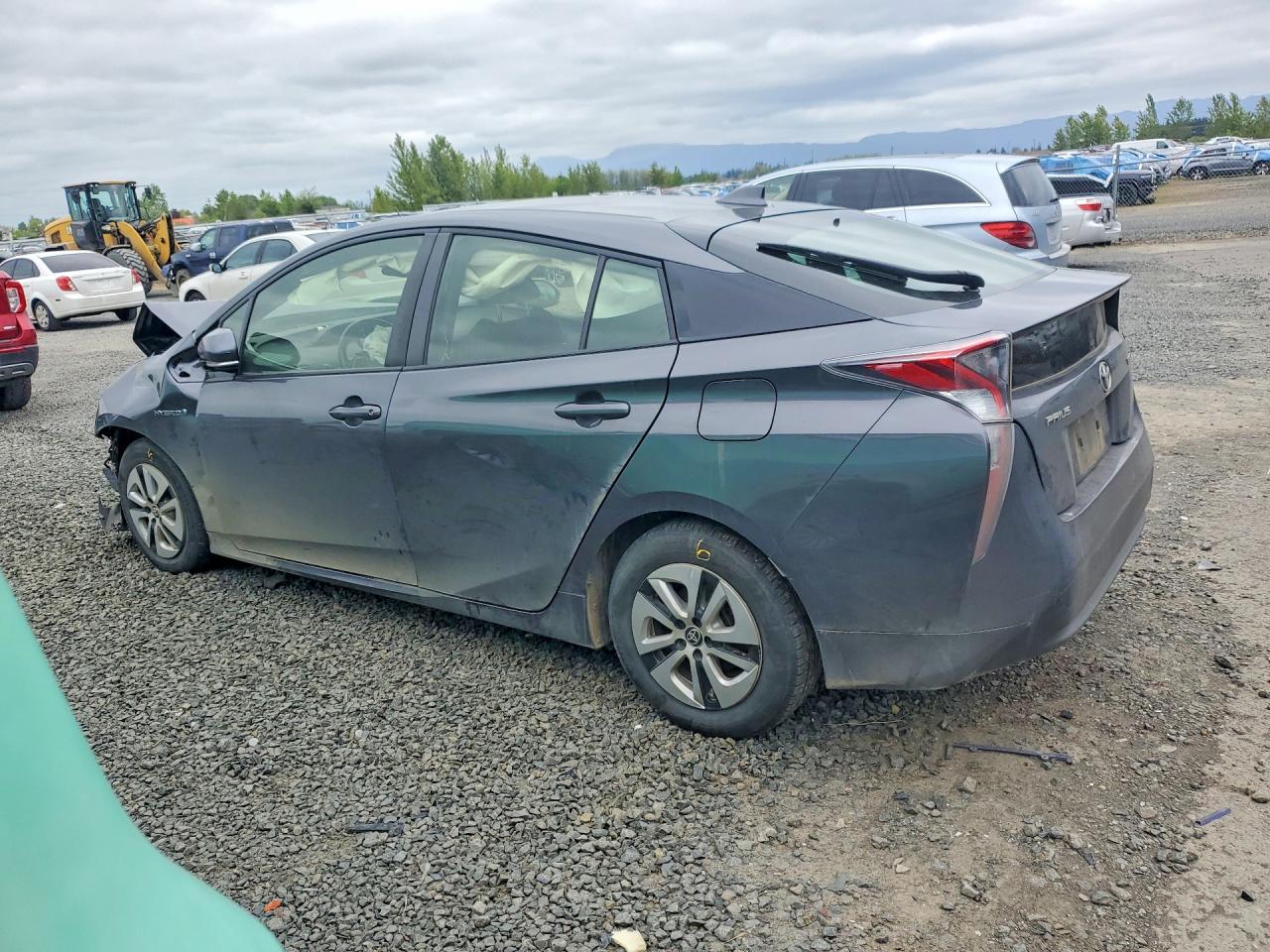 Toyota Prius Three