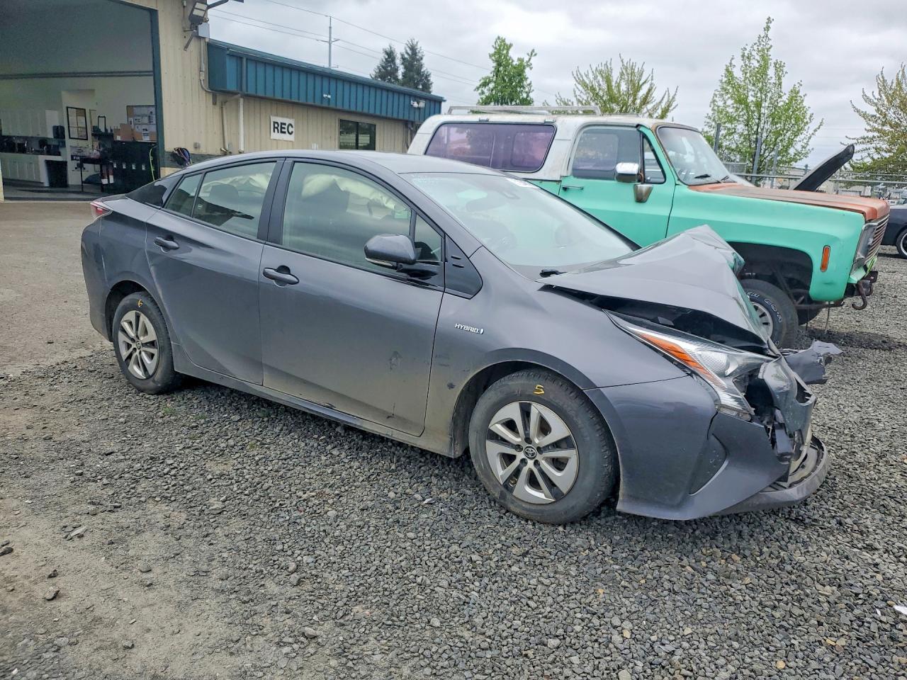 Toyota Prius Three
