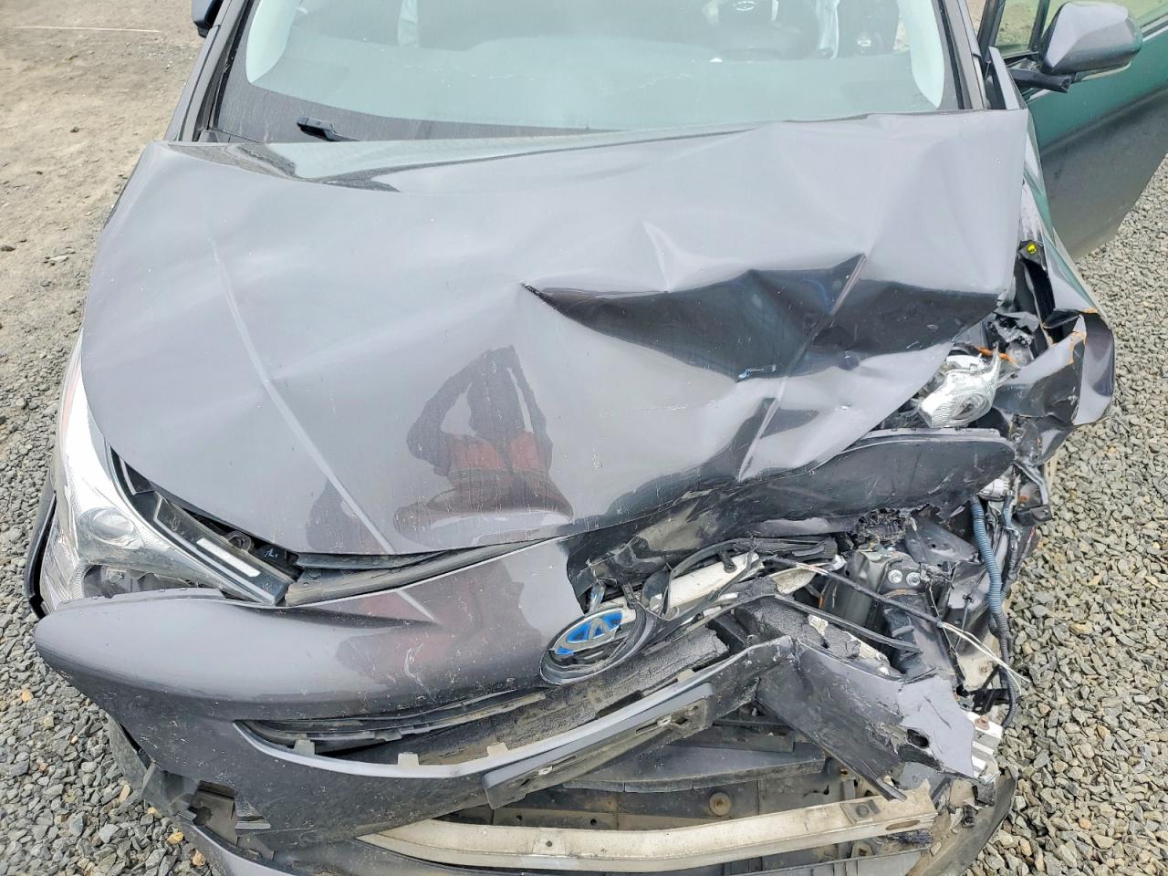 Toyota Prius Three