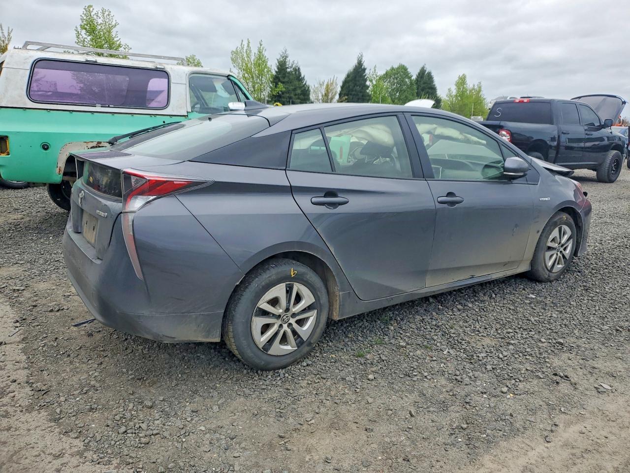 Toyota Prius Three