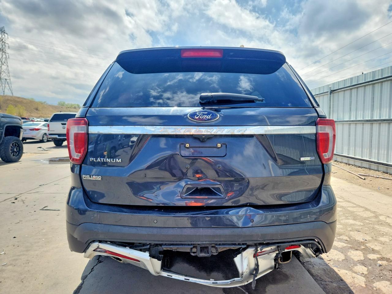 Ford Explorer Platinum