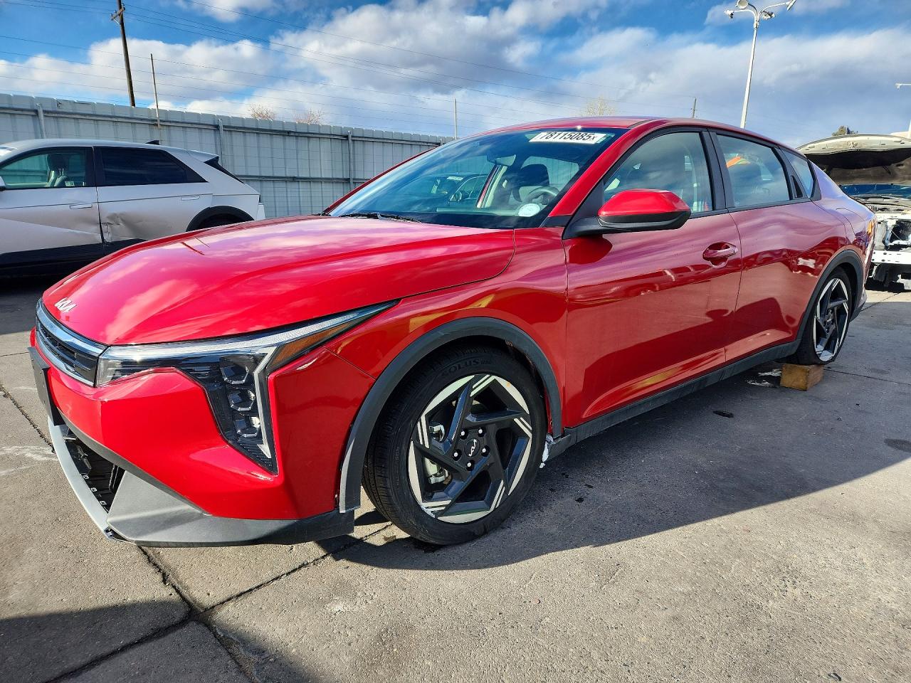 Salvage Kia K4 Image