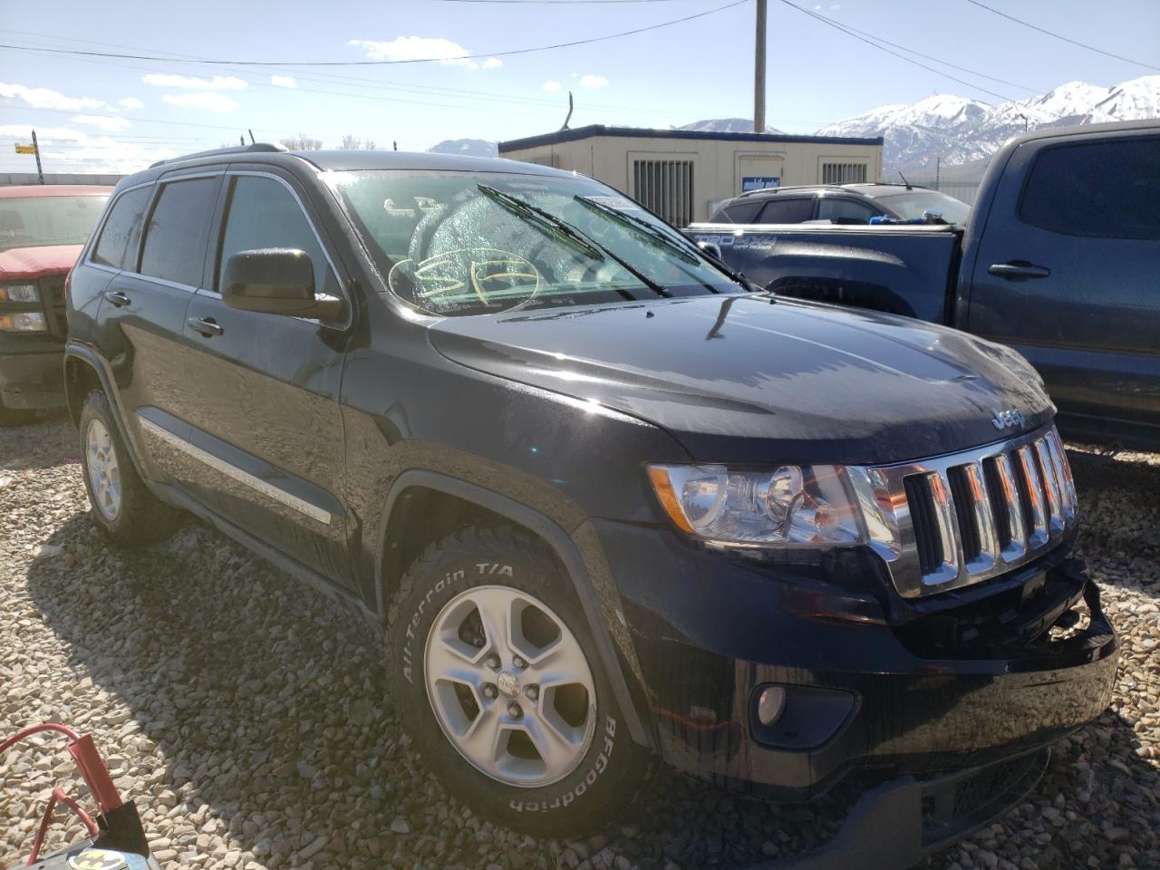 Salvage Jeep Grand Cherokee Image