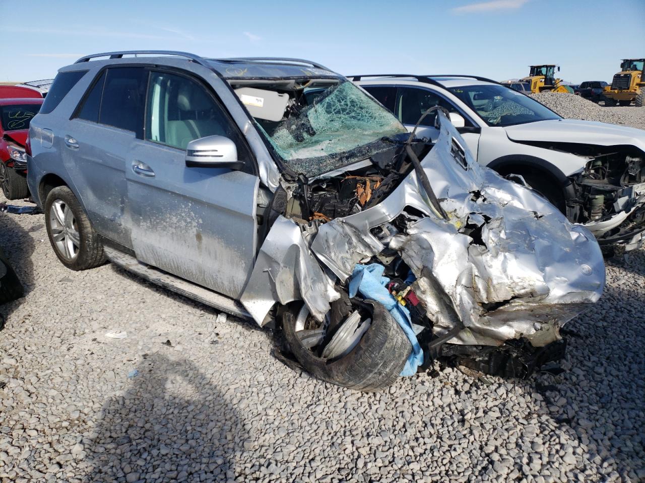Salvage Mercedes-Benz M-Class Image