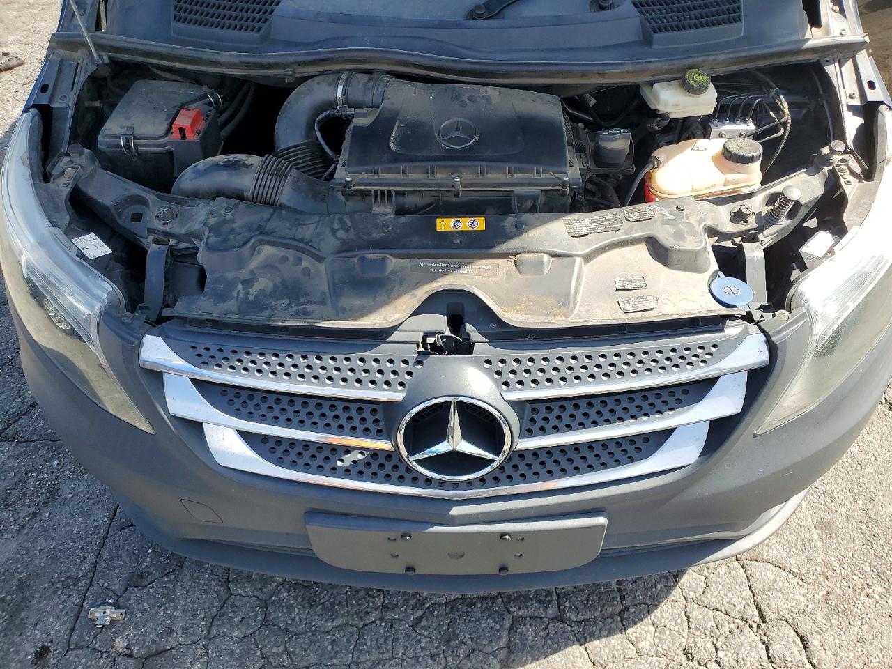 Mercedes-Benz Metris
